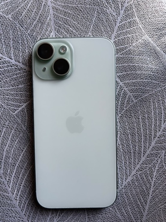 Apple iPhone 15 128 GB