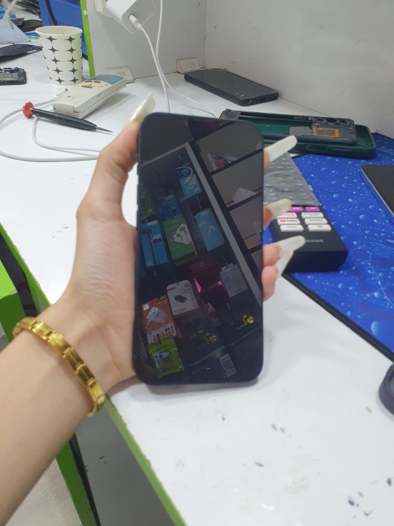 Apple iPhone 13 128 GB