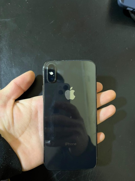 Apple iPhone X 64 GB