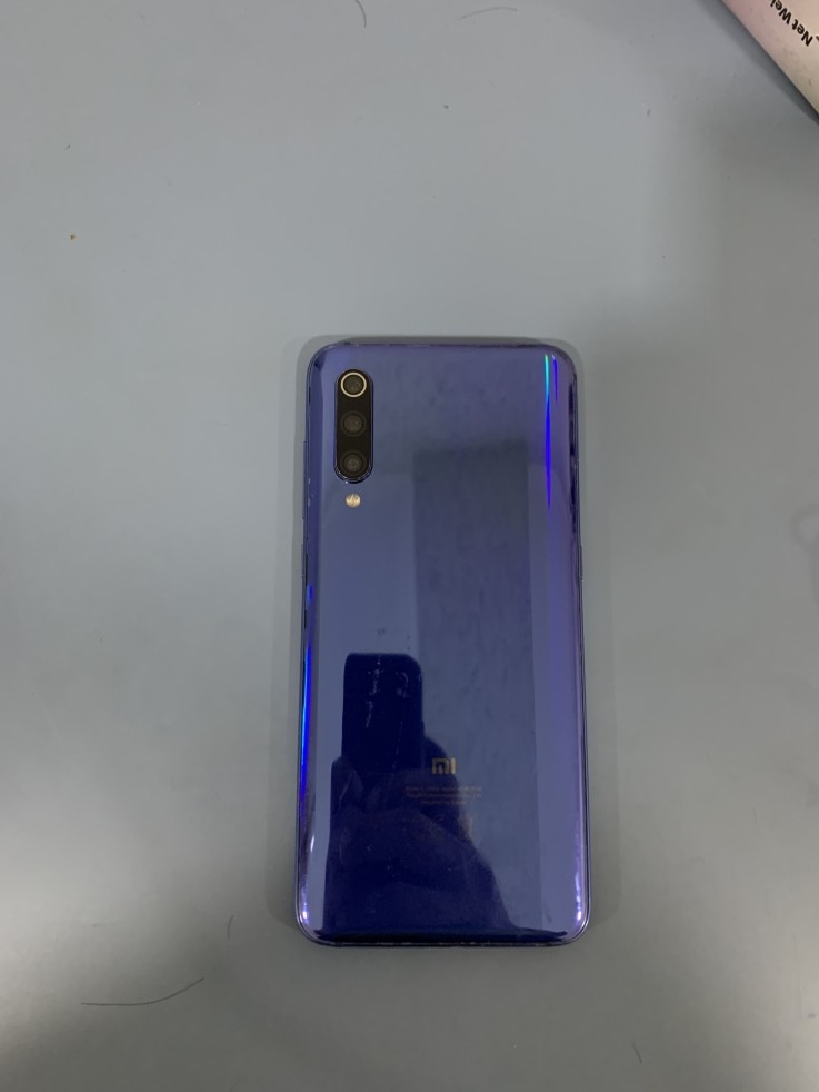Xiaomi Mi 9